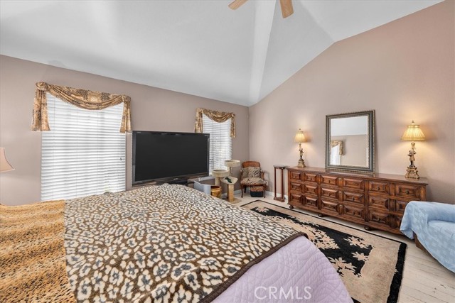 Detail Gallery Image 15 of 21 For 377 Roycroft Ave, Long Beach,  CA 90814 - 3 Beds | 2 Baths