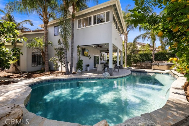 31502 Emperor Drive, Canyon Lake CA: https://media.crmls.org/medias/3a74baac-930f-4f17-96a7-8b0c8e133705.jpg
