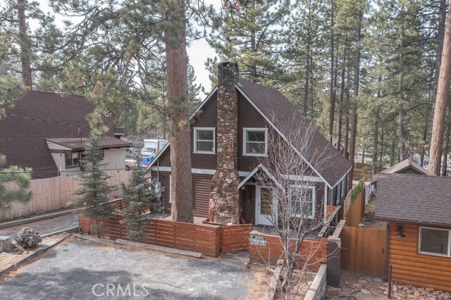 Detail Gallery Image 14 of 50 For 332 Vista, Big Bear Lake,  CA 92315 - 3 Beds | 2 Baths
