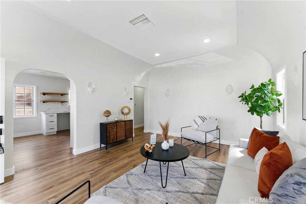 3A75E067 662F 4022 Ad7D 13B42C30B7A7 8118 San Miguel Avenue, South Gate, Ca 90280 &Lt;Span Style='BackgroundColor:transparent;Padding:0Px;'&Gt; &Lt;Small&Gt; &Lt;I&Gt; &Lt;/I&Gt; &Lt;/Small&Gt;&Lt;/Span&Gt;