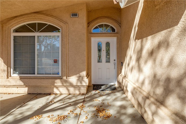 Detail Gallery Image 4 of 48 For 6998 Summit Valley Rd, Hesperia,  CA 92345 - 2 Beds | 2 Baths