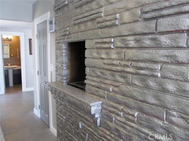 Detail Gallery Image 19 of 31 For 9350 Balboa Bld, Northridge,  CA 91325 - 4 Beds | 2/1 Baths