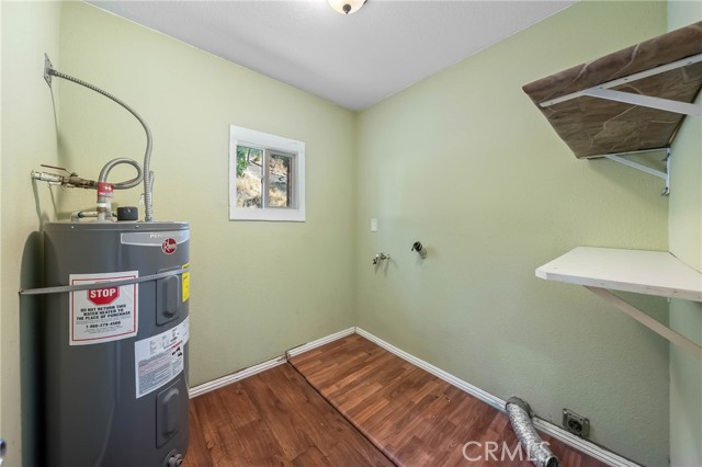 Detail Gallery Image 13 of 37 For 13510 Lower Lakeshore Dr, Clearlake,  CA 95422 - 4 Beds | 2 Baths