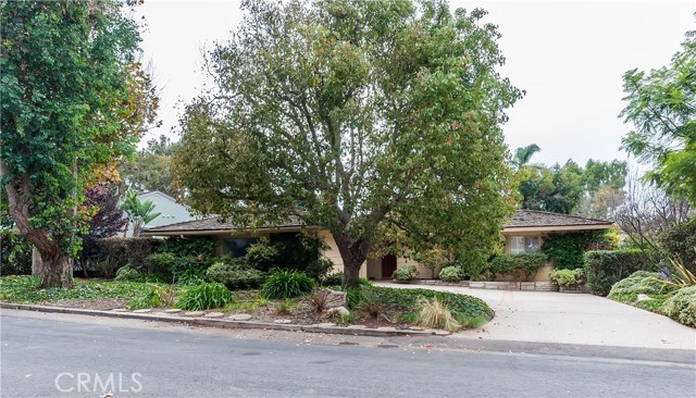 2649 Via Pacheco, Palos Verdes Estates, California 90274, 4 Bedrooms Bedrooms, ,2 BathroomsBathrooms,Residential,Sold,Via Pacheco,SB17240464