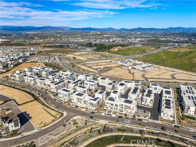 Detail Gallery Image 37 of 43 For 26767 Laurel Mountain Loop, Valencia,  CA 91381 - 4 Beds | 3 Baths