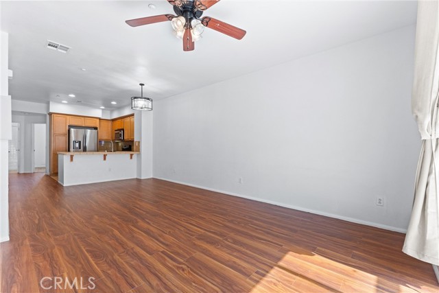 500 N Willowbrook Avenue, Compton CA: https://media.crmls.org/medias/3a778c74-b3a9-403b-ae29-28898a08f2f7.jpg