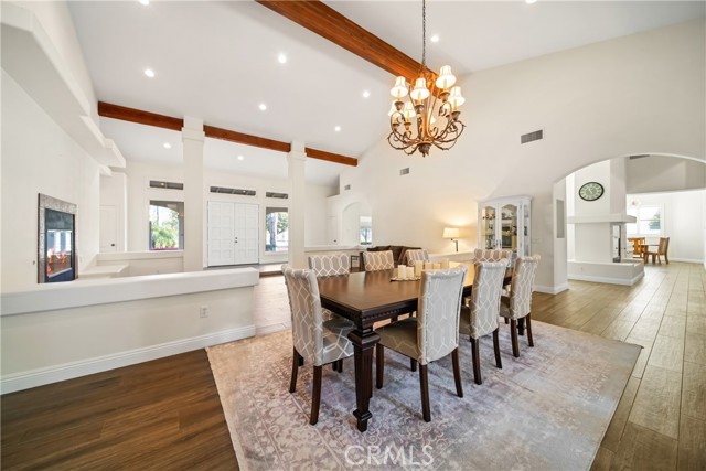 9394 Gum Tree Drive, Corona CA: https://media.crmls.org/medias/3a791bbf-9ea4-4bc3-bbba-06c23762add2.jpg