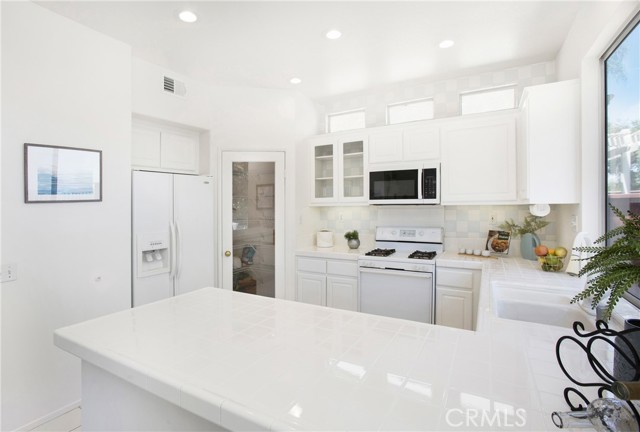 Detail Gallery Image 9 of 36 For 30 Key Largo, Aliso Viejo,  CA 92656 - 3 Beds | 2/1 Baths
