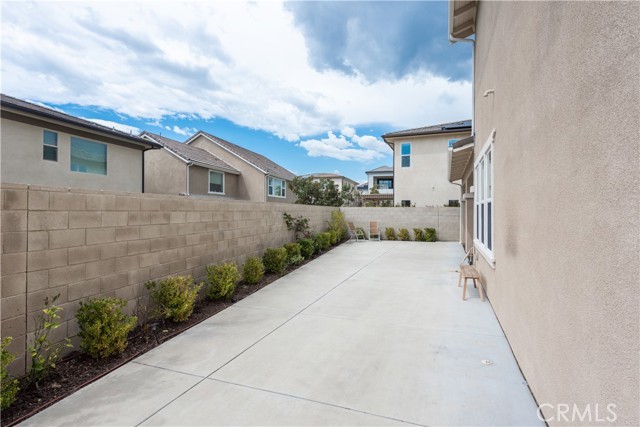 54 Sagan Way, Irvine CA: https://media.crmls.org/medias/3a79a274-d20d-42b7-a80d-4e088816e013.jpg