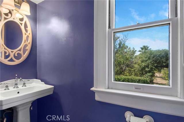 Detail Gallery Image 49 of 75 For 560 Terracina Bld, Redlands,  CA 92373 - 4 Beds | 4/1 Baths