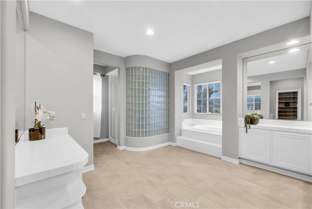 3a7cb848 853b 453f Adcd Ad68b897e91c