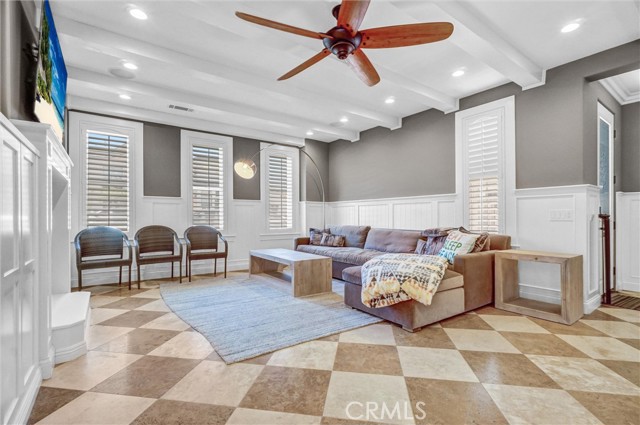 206 E Balboa Boulevard, Newport Beach, California 92661, 3 Bedrooms Bedrooms, ,3 BathroomsBathrooms,Residential Lease,For Rent,206 E Balboa Boulevard,CRIV25010739