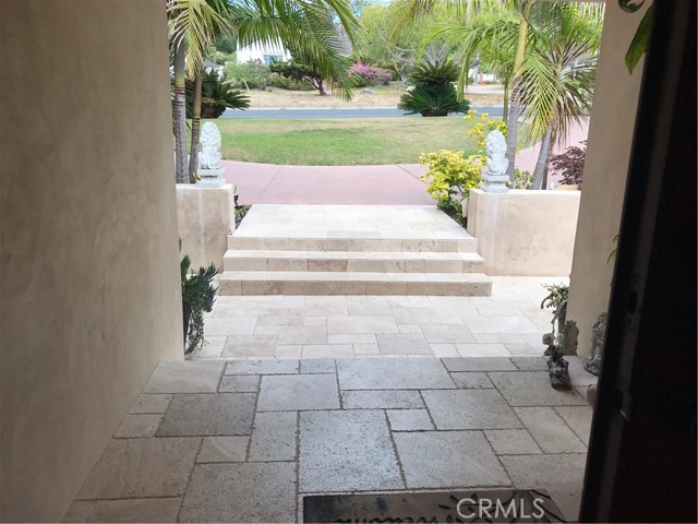 Detail Gallery Image 13 of 30 For 2725 Palos Verdes Dr, Palos Verdes Estates,  CA 90274 - 5 Beds | 4 Baths