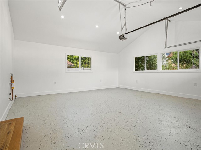 Image 32 of 47 For 5141 Don Pio Drive