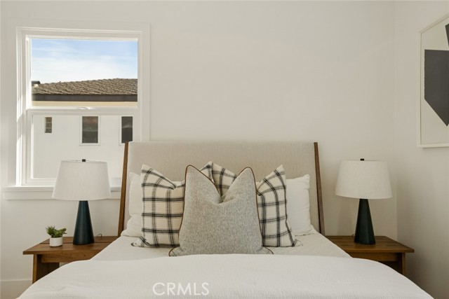 1585 Miramar Drive, Newport Beach CA: https://media.crmls.org/medias/3a7d5619-8787-479d-b10e-e95b1d6289fc.jpg
