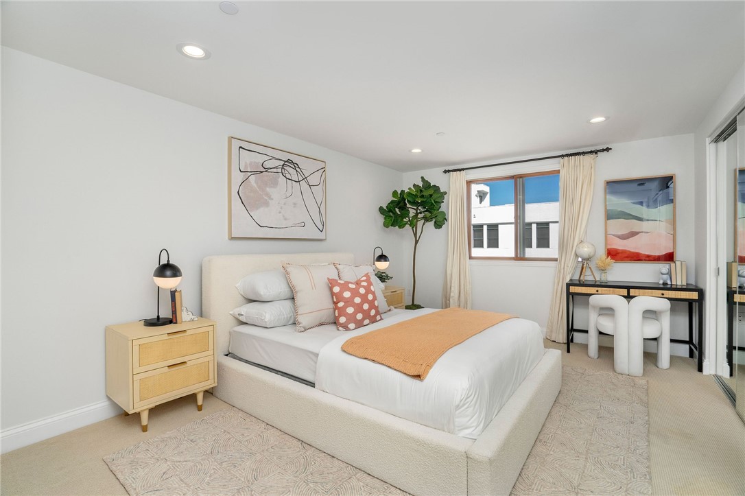 Detail Gallery Image 19 of 27 For 11863 Darlington Ave #301,  Los Angeles,  CA 90049 - 2 Beds | 2/1 Baths