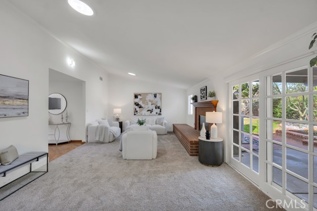 Detail Gallery Image 15 of 22 For 12926 Barto, Granada Hills,  CA 91344 - 3 Beds | 2 Baths