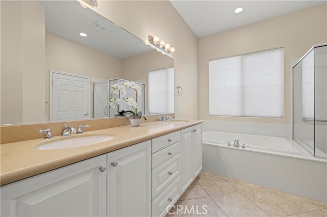 Detail Gallery Image 29 of 67 For 23761 Hickory Ct, Valencia,  CA 91354 - 3 Beds | 2 Baths