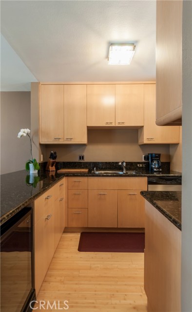 220 The Village, Redondo Beach, California 90277, 1 Bedroom Bedrooms, ,Residential,Sold,The Village,SB17059251 220 The Village, Redondo Beach, California 90277, 1 Bedroom Bedrooms, ,Residential,Sold,The Village,SB17059251