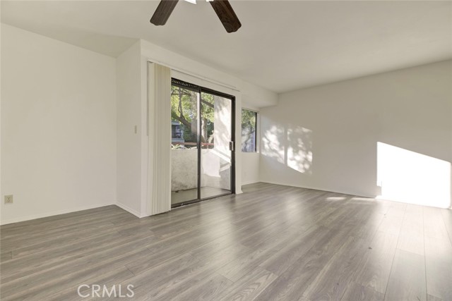 Detail Gallery Image 15 of 30 For 604 N Kenwood St #1,  Glendale,  CA 91206 - 3 Beds | 2/1 Baths