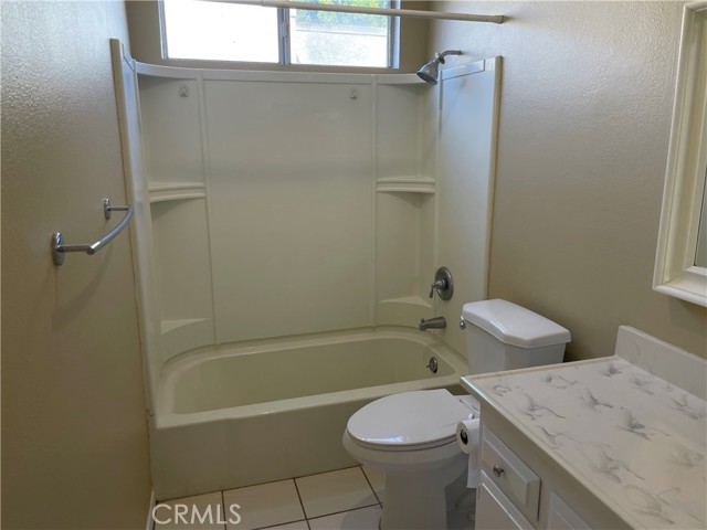 Detail Gallery Image 12 of 37 For 1000 W Macarthur Bld #87,  Santa Ana,  CA 92707 - 1 Beds | 1 Baths