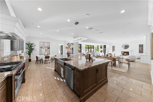 111 great oak, Irvine CA: https://media.crmls.org/medias/3a7fe843-2d54-4825-a33c-1a0dc5465b8b.jpg