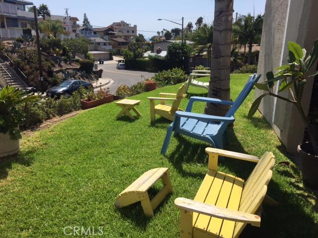 Detail Gallery Image 1 of 24 For 224 W Escalones #C,  San Clemente,  CA 92672 - 3 Beds | 2 Baths