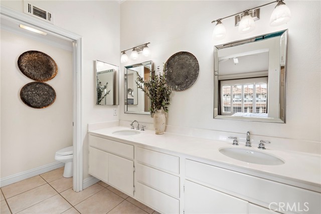 30 Calle Estero, Rancho Santa Margarita CA: https://media.crmls.org/medias/3a829902-e97c-4286-b4f3-0b575061568b.jpg