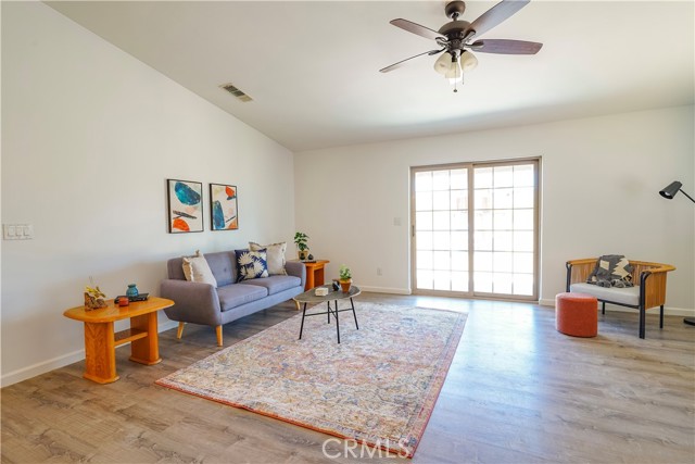 Detail Gallery Image 10 of 51 For 64983 3rd St, Joshua Tree,  CA 92252 - 3 Beds | 2 Baths
