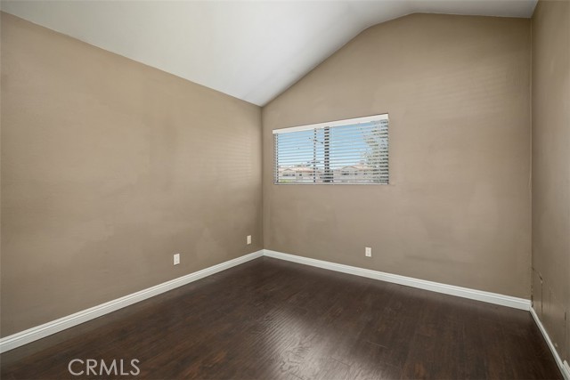 2182 Maple Street 5