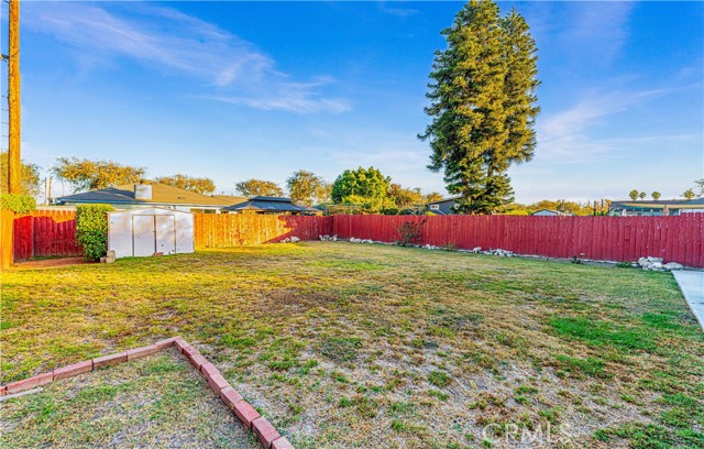 Detail Gallery Image 27 of 35 For 12922 Stanford Ave, Los Angeles,  CA 90059 - 4 Beds | 2 Baths