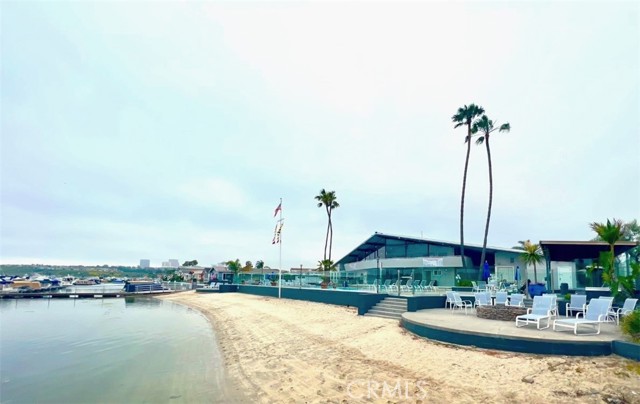 Detail Gallery Image 33 of 34 For 25 Saratoga, Newport Beach,  CA 92660 - 3 Beds | 2 Baths