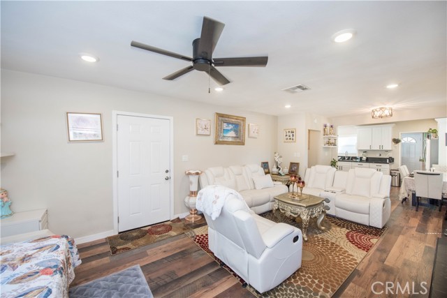 Detail Gallery Image 5 of 37 For 2803 Ladera Rd, San Bernardino,  CA 92405 - 3 Beds | 2 Baths