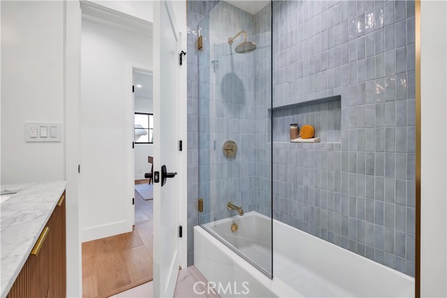 Detail Gallery Image 32 of 51 For 470 Camino De Encanto, Redondo Beach,  CA 90277 - 4 Beds | 3 Baths