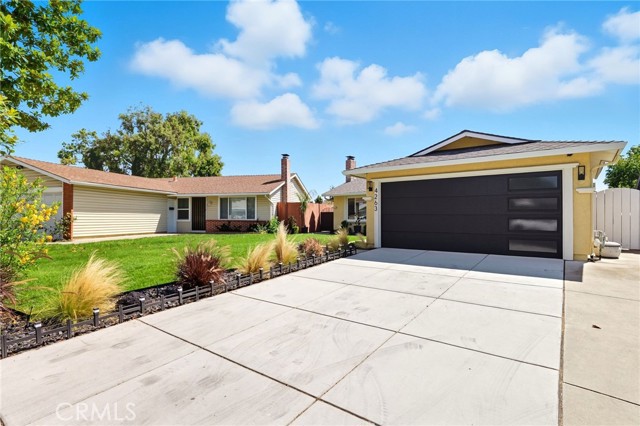 4263 Queen Anne Drive, Union City CA: https://media.crmls.org/medias/3a83eaff-d8b5-417f-a184-aa56ed6873eb.jpg