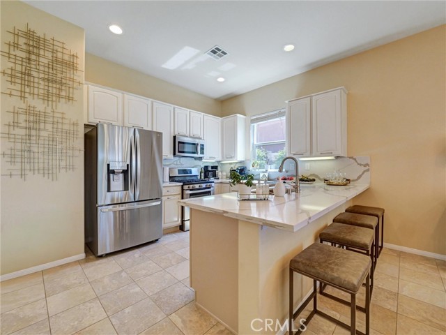 Detail Gallery Image 6 of 41 For 887 Westchester Rd, Beaumont,  CA 92223 - 2 Beds | 2 Baths