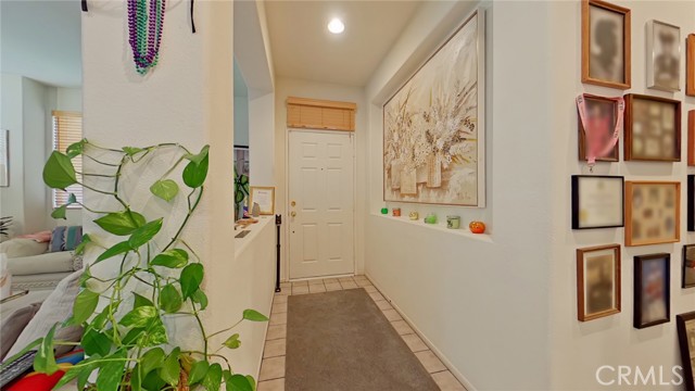 Detail Gallery Image 15 of 46 For 27903 Baneberry #10,  Valencia,  CA 91354 - 3 Beds | 3 Baths