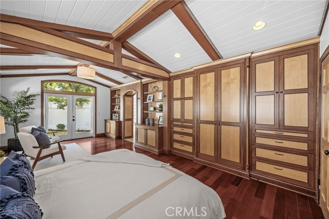 224 Pauline Place, Costa Mesa CA: https://media.crmls.org/medias/3a8516a4-a4a3-453b-b9dc-338e03e87023.jpg
