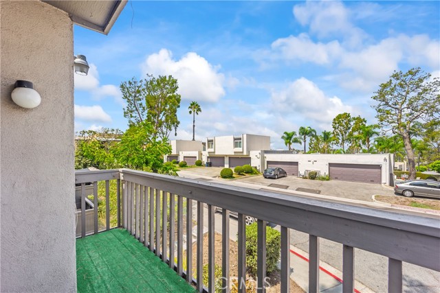Detail Gallery Image 23 of 34 For 1735 Mountain Terrace Ln, Montebello,  CA 90640 - 4 Beds | 2/1 Baths