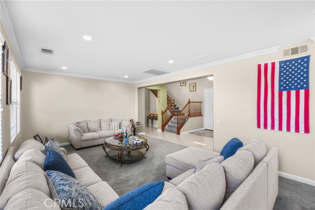 5764 Territory Lane, Eastvale CA: https://media.crmls.org/medias/3a863fd4-3441-44d9-a335-f392d4221afa.jpg