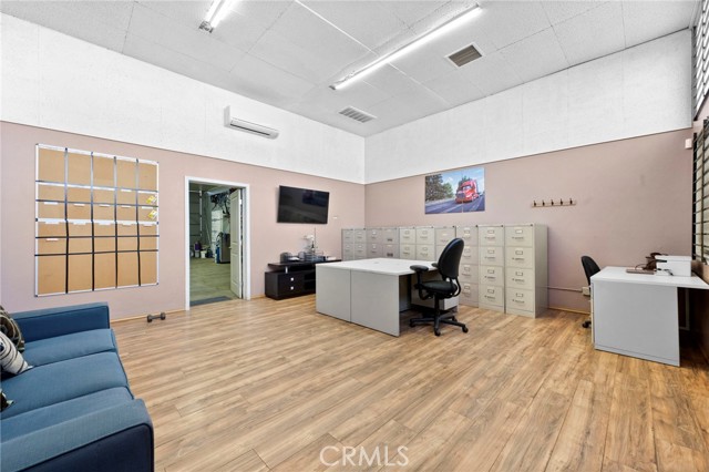 Image 16 of 54 For 1033 3rd Street