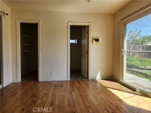 Image 11 of 27 For 4910 Kauffman Avenue