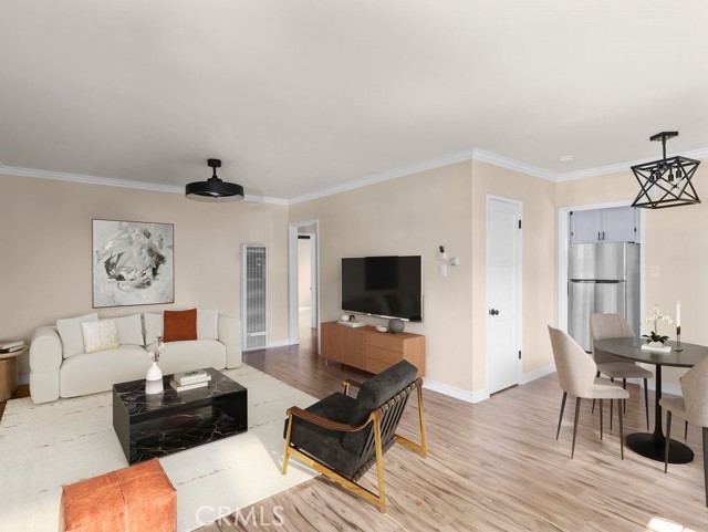 Detail Gallery Image 8 of 44 For 3801 Legion Ln, Los Angeles,  CA 90039 - 2 Beds | 1 Baths