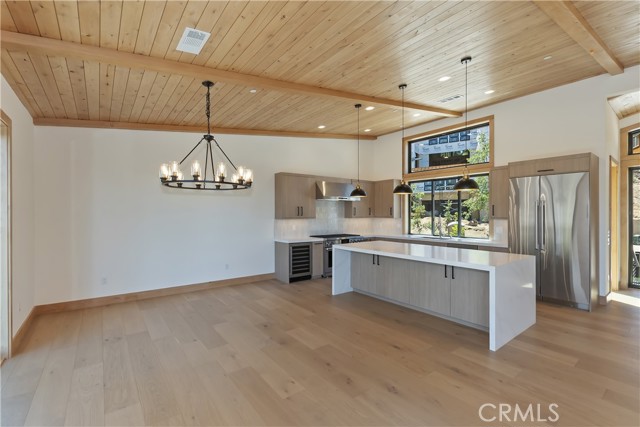 40564 Ironwood Road, Big Bear Lake CA: https://media.crmls.org/medias/3a878ba8-723e-4cdb-aaf1-d5249a02c5a3.jpg