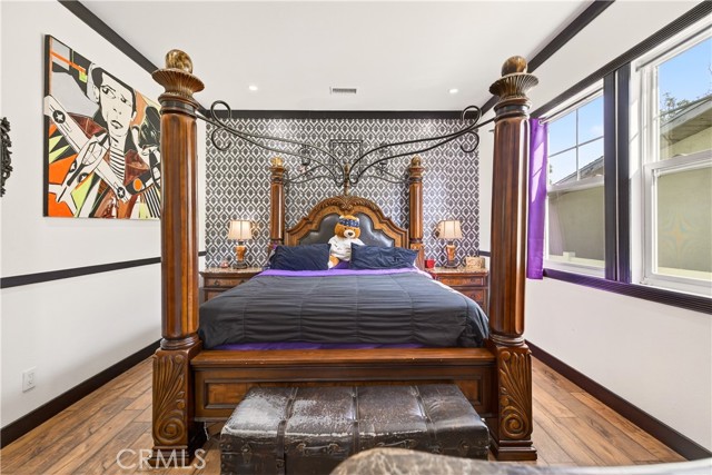 Detail Gallery Image 9 of 27 For 10901 Chestnut St, Los Alamitos,  CA 90720 - 4 Beds | 2 Baths