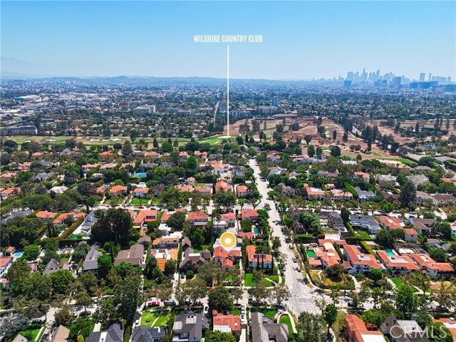408 North McCadden Place, Los Angeles CA: https://media.crmls.org/medias/3a8904e4-5a11-444f-badb-ce79e3aff4f2.jpg