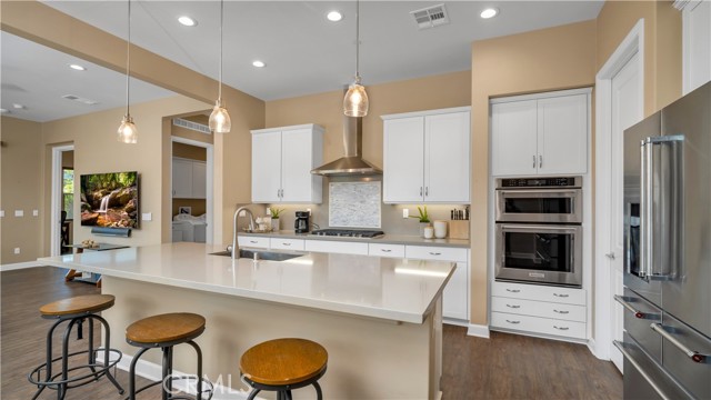 126 Luneta Lane, Rancho Mission Viejo CA: https://media.crmls.org/medias/3a897c4c-5f9b-4fe3-a02e-16ac92df8b8b.jpg