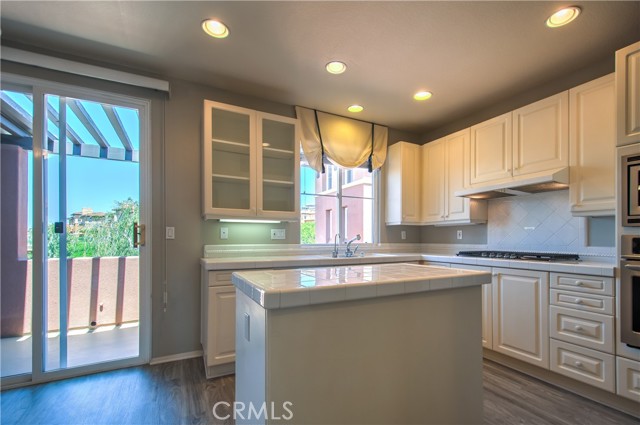 15 Riva Drive, Newport Coast CA: https://media.crmls.org/medias/3a89caf4-828f-45f3-aef0-d55cb7a7610d.jpg