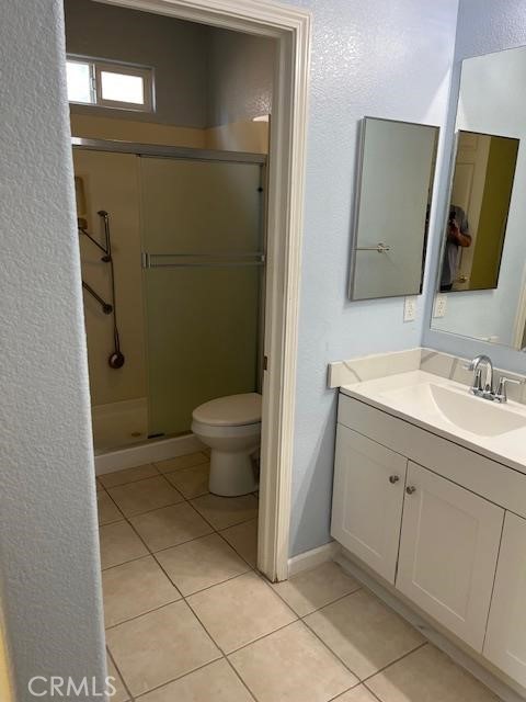 Detail Gallery Image 7 of 21 For 812 via Rosa, Los Banos,  CA 93635 - 3 Beds | 2 Baths