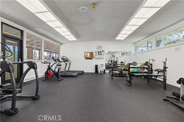 Detail Gallery Image 55 of 57 For 26817 Oak Branch Cir, Newhall,  CA 91321 - 2 Beds | 2 Baths
